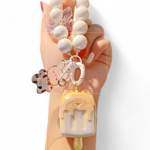 CUTE! White Pearl Ice Cream Creature Bow KAWAII Keychain Bag Charm Backpack Y2K - Picture 1 of 2